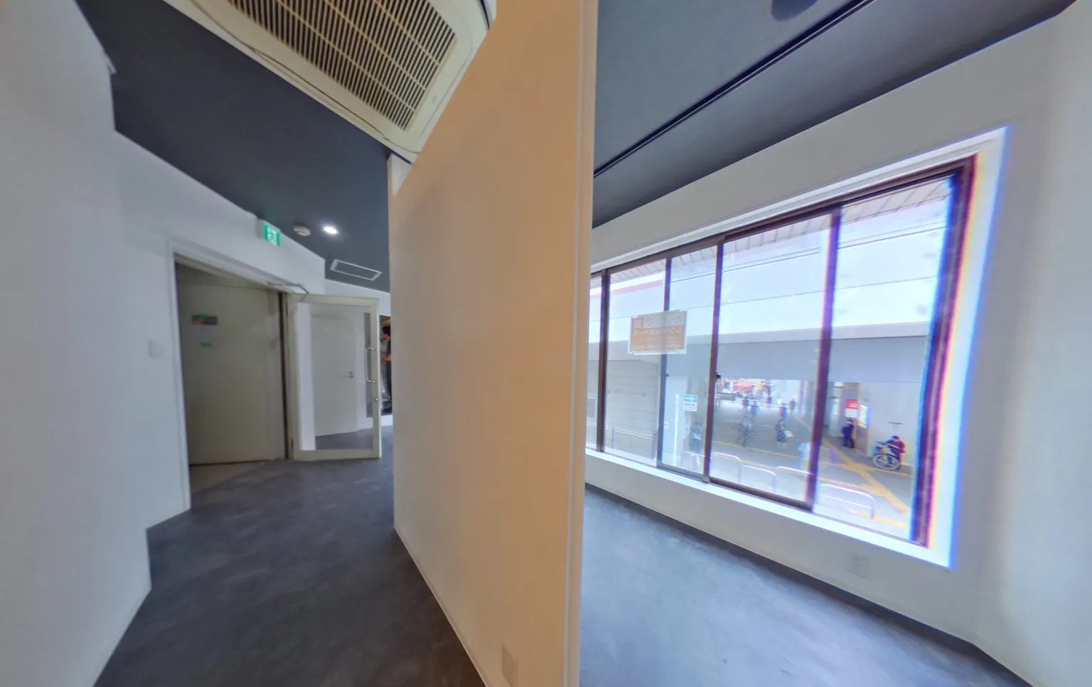 【新丸子駅1分｜武蔵小杉駅6分】2駅利用可能！自然光が入る43㎡・個室3部屋付き2Fイベントスペースの画像