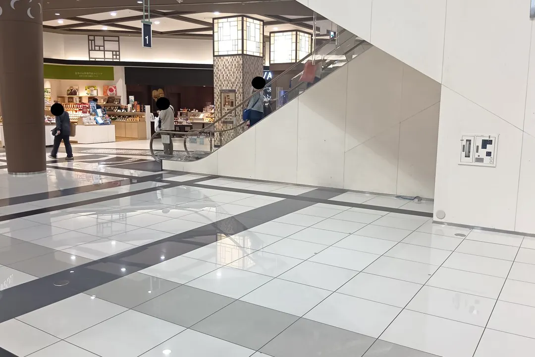 【イオンモール広島府中】1階 ムーンギャラリー