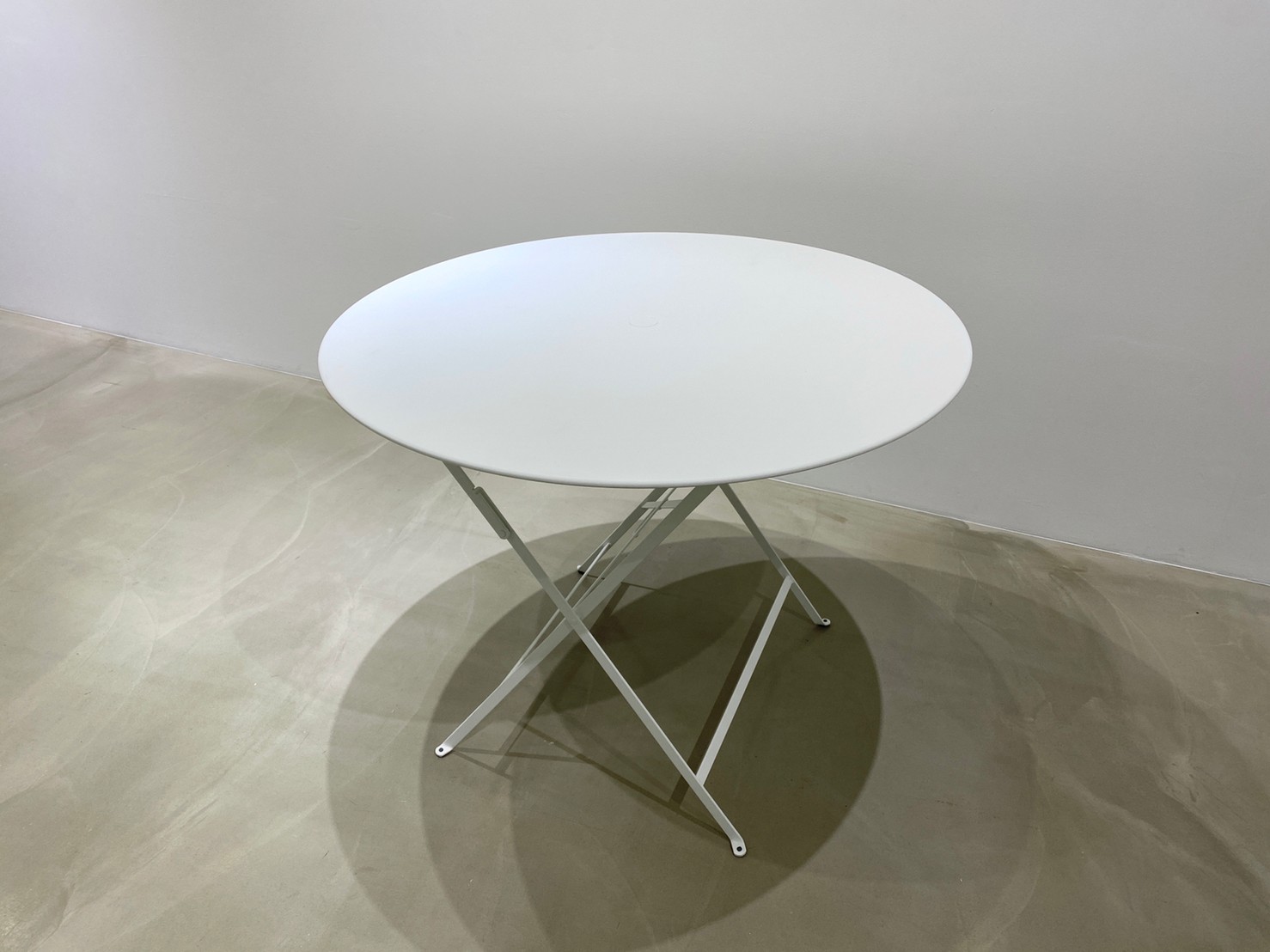 【明治神宮前駅3分】ファッション・アパレル関連のポップアップストアや展示会に適したキャットストリートに浮かぶギャラリースペース【無料貸し出し什器あり】