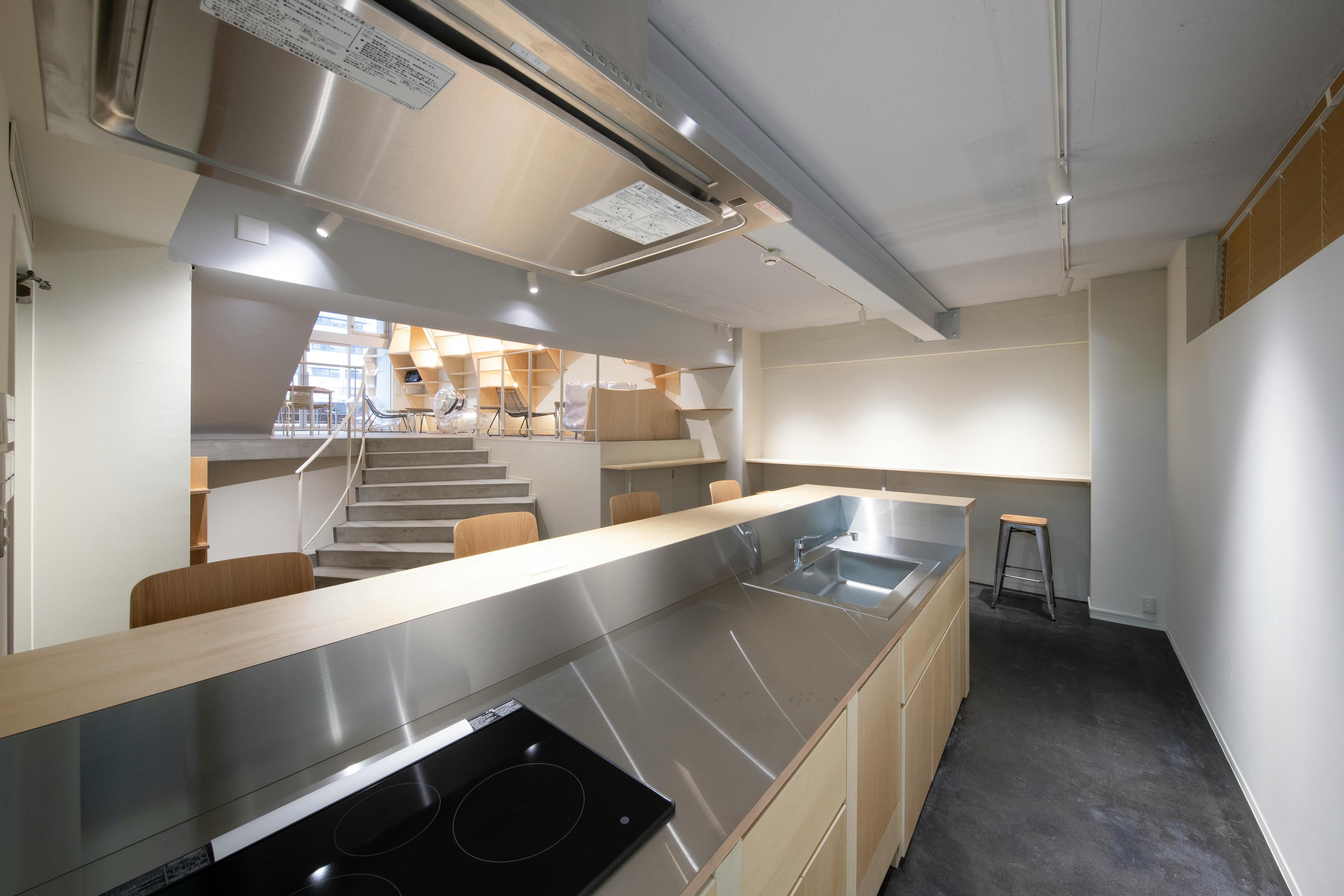 【麻布十番駅1分】撮影やポップアップストアに適したアクセス良好な路面キッチン付きイベントスペース