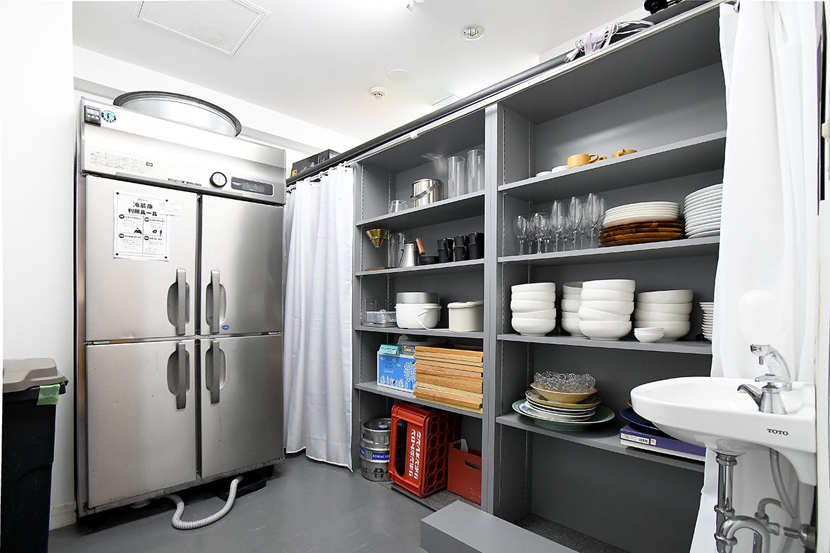 【麻布十番駅1分】撮影やポップアップストアに適したアクセス良好な路面キッチン付きイベントスペース