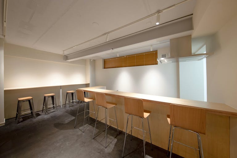 【麻布十番駅1分】撮影やポップアップストアに適したアクセス良好な路面キッチン付きイベントスペースの画像3