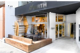 【麻布十番駅1分】撮影やポップアップストアに適したアクセス良好な路面キッチン付きイベントスペース