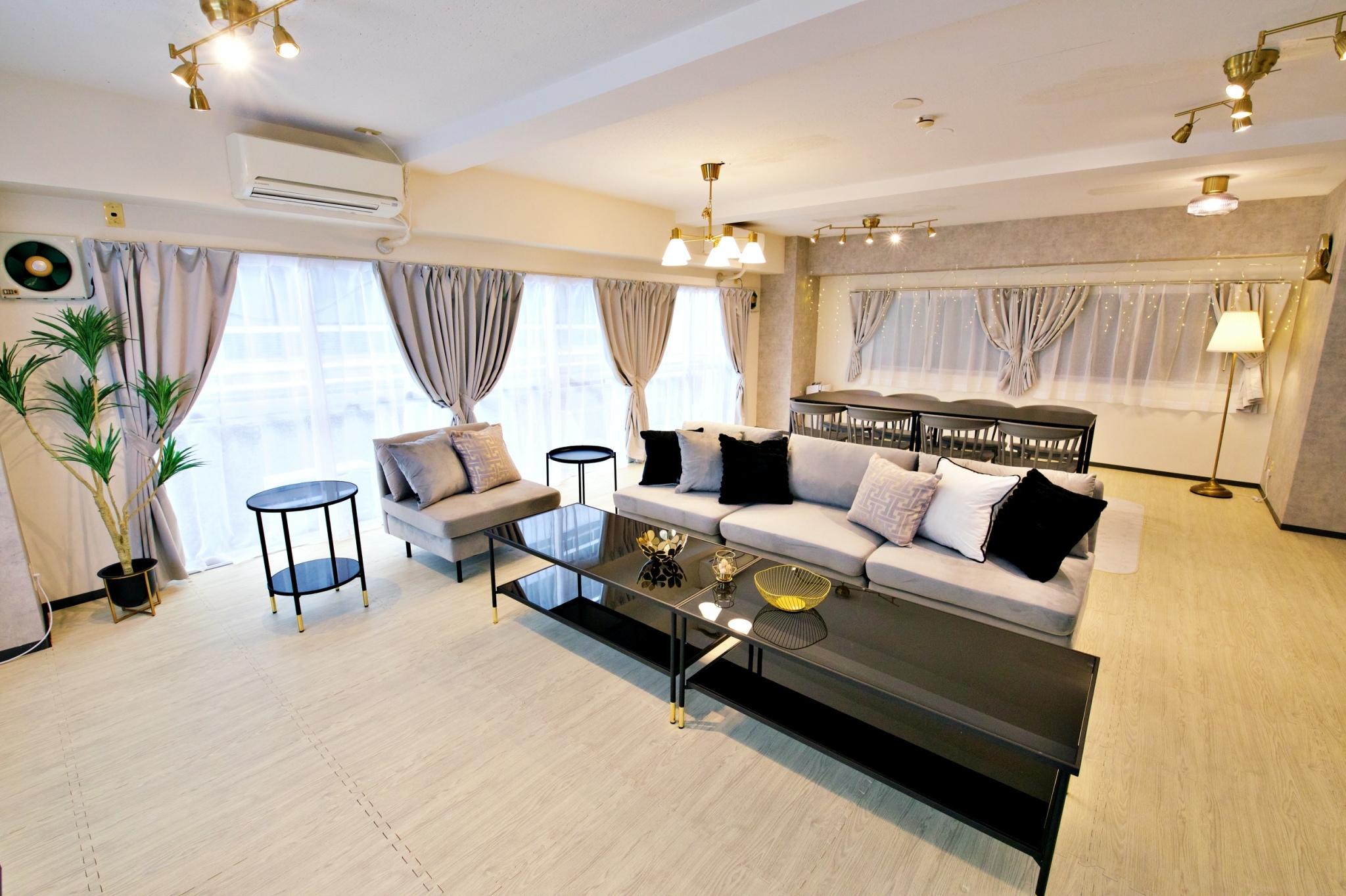 【新宿駅1分】オフサイトミーティングやクローズドイベントに最適な最大18名で利用可能なレンタルスペースの画像6