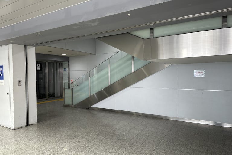 【京王高幡ショッピングセンター】高幡不動駅直結 物販・食物販のポップアップストアやプロモーションに最適な高幡ショッピングセンター1階のイベントスペースの画像2