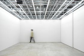 【下北沢駅2分】展示会・撮影に適した良好なアクセスとコンパクトながら開放的で洗練されたスペース