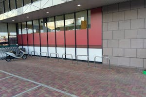 【ユアーズ白木店】物販やプロモーションに利用可能な駐車場スペース