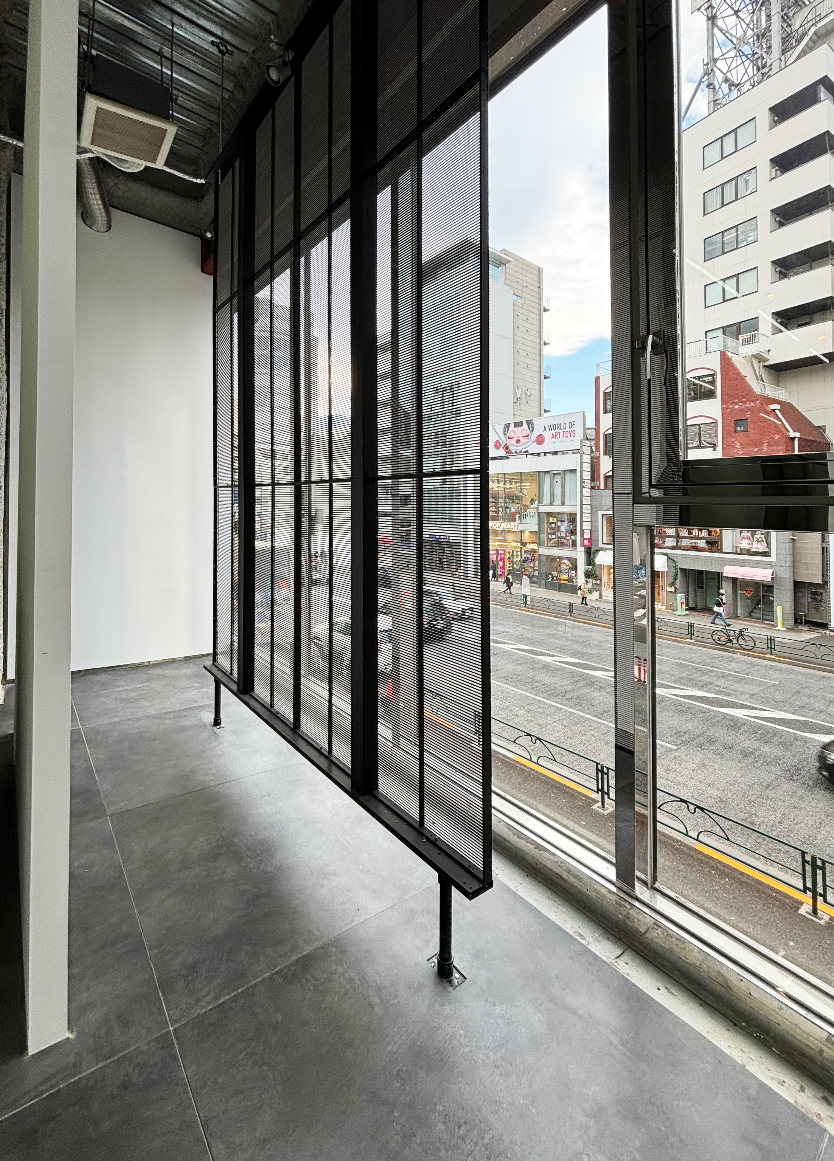 【明治神宮前駅1分｜明治通り至近】展示会・ポップアップ向け2階スペース