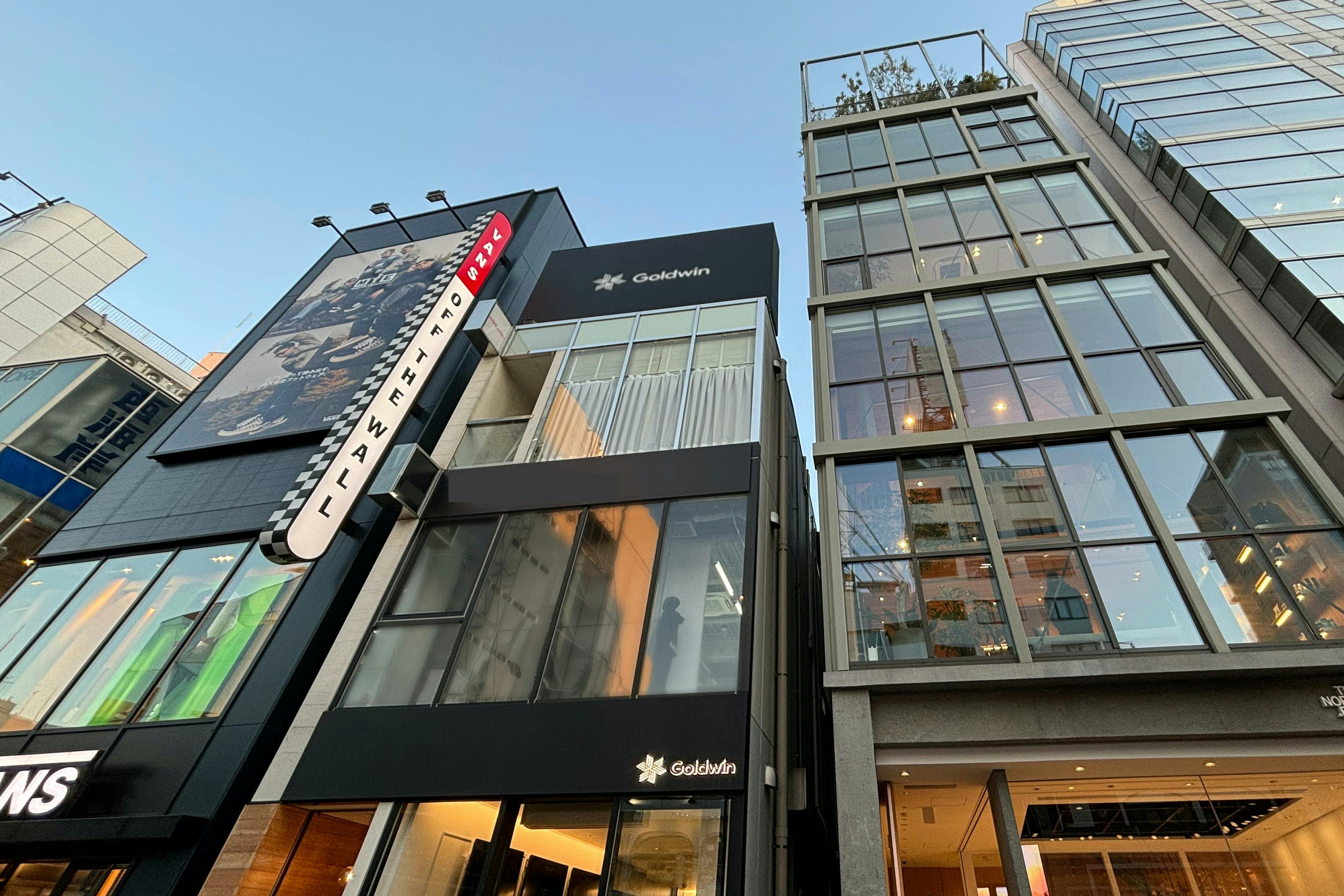 【明治神宮前駅1分|明治通り至近】展示会・ポップアップ向け2階スペース