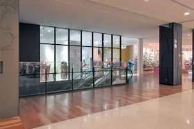 【イオンモール多摩平の森】2F 三井住友銀行前