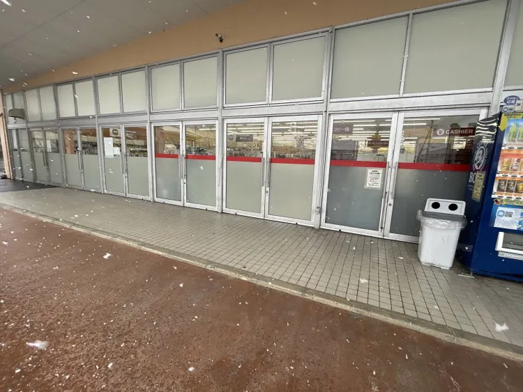 【一号舘東員】販促プロモーションに最適な屋外軒下スペース