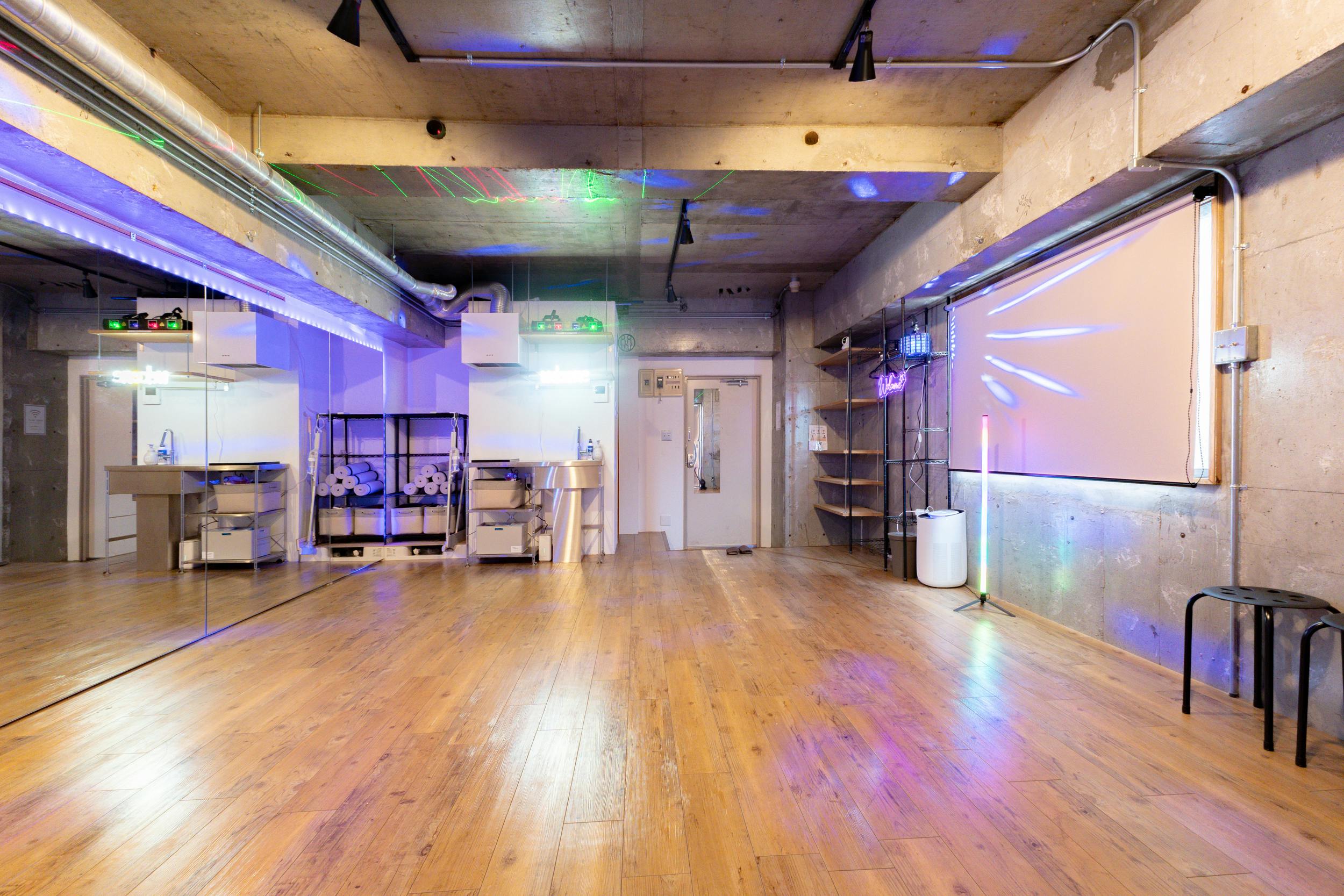 【今池駅4分】物販・ワークショップ・撮影など、各種イベント開催に最適なコンクリ壁のスタイリッシュなレンタルスペース