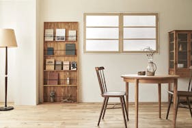 【天満橋駅8分】展示会・撮影に適したアンティーク家具が特徴な温かみのある上品なスタジオ