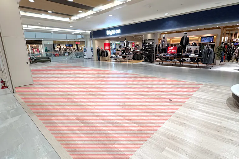 【イオンモール橿原】中央ブリッジ前(ライトオン前)の画像1