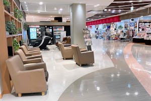 【イオンモール桑名】各種プロモーションや物販、食物販のポップアップストアに最適な1番街3F未来屋書店前のイベントスペース