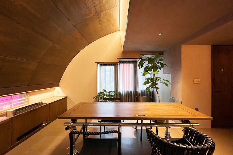 【新大久保駅4分】 柔らかな自然光差し込むヴィンテージモダンなハウススタジオの画像5