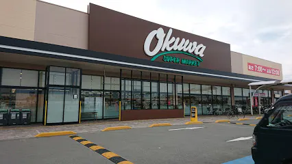 【オークワ松阪下村】プロモーションに利用可能な農産側入口付近のスペース(イートインスペース横)