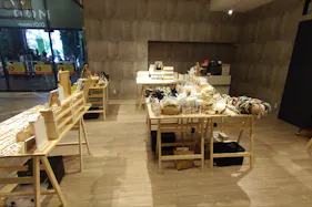 【渋谷モディ】1階 カレンダリウムD01【物販・PRイベント】入口すぐ、視認性がよく人通りの多い好立地スペース