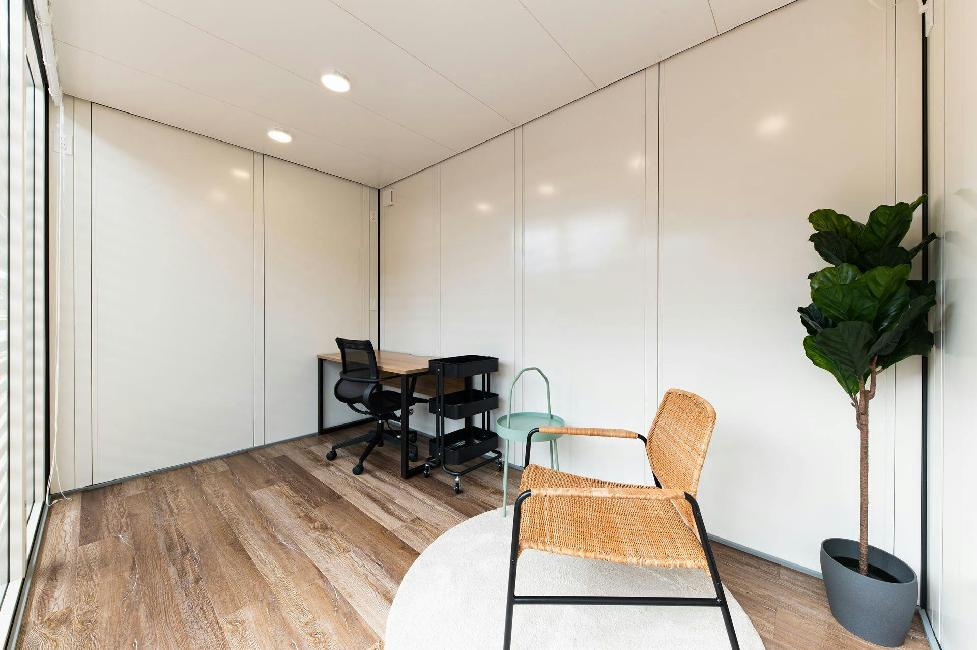 【大阪府東大阪市】自主企画マルシェやワークショップに最適なお手頃価格のレンタルスペース「Hobby2」/敷地全体の貸切イベント開催も可能!