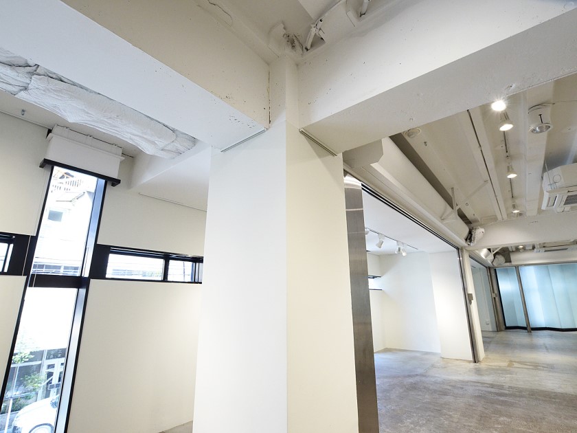 ピクチャーレールも付いています