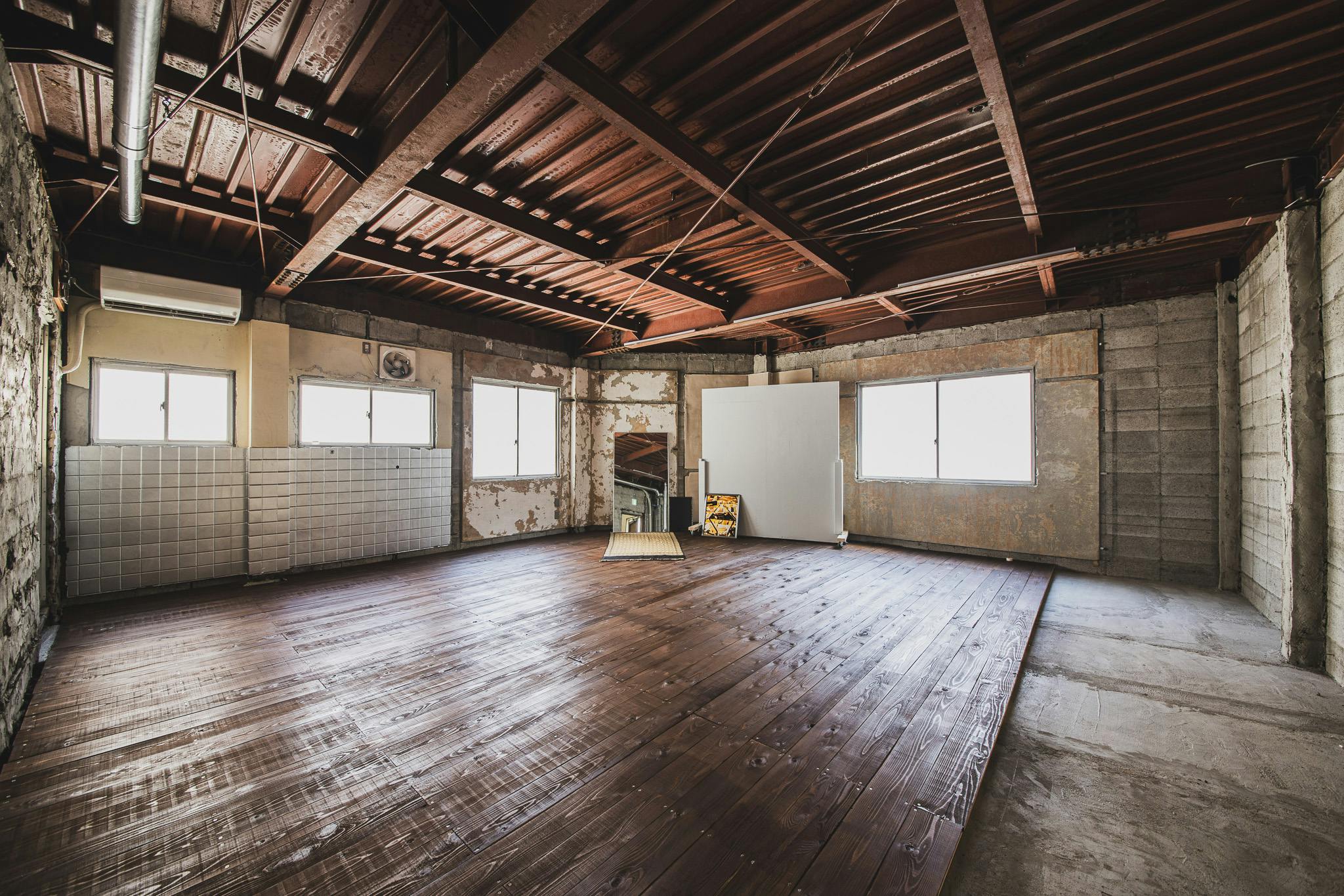 【天神橋筋六丁目駅3分】ポップアップや展示会に適したイベントスペース