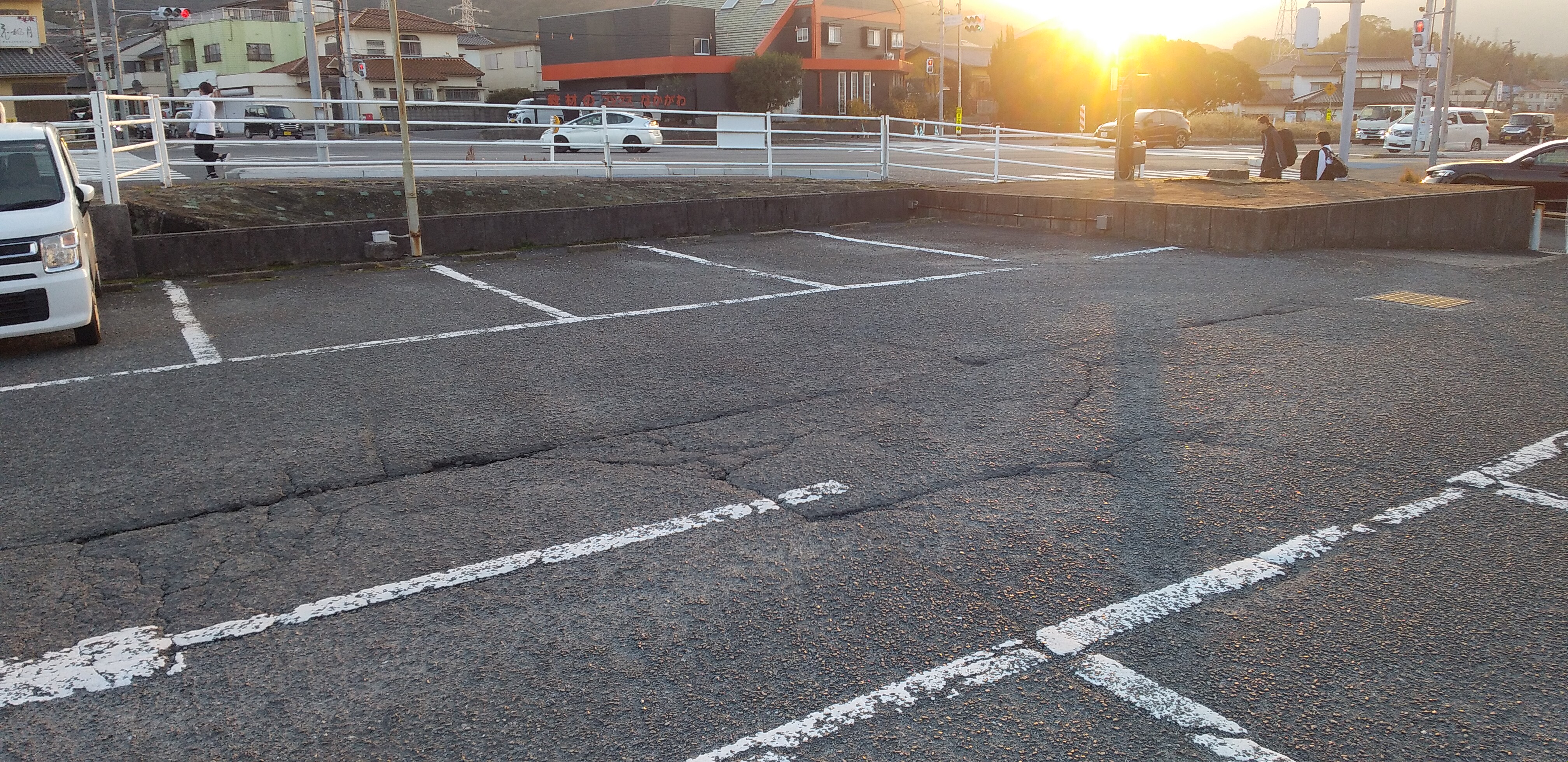 【ゆめマート 朽網】屋外駐車場　キッチンカーや物販・販促プロモーションにおすすめな催事イベントスペース