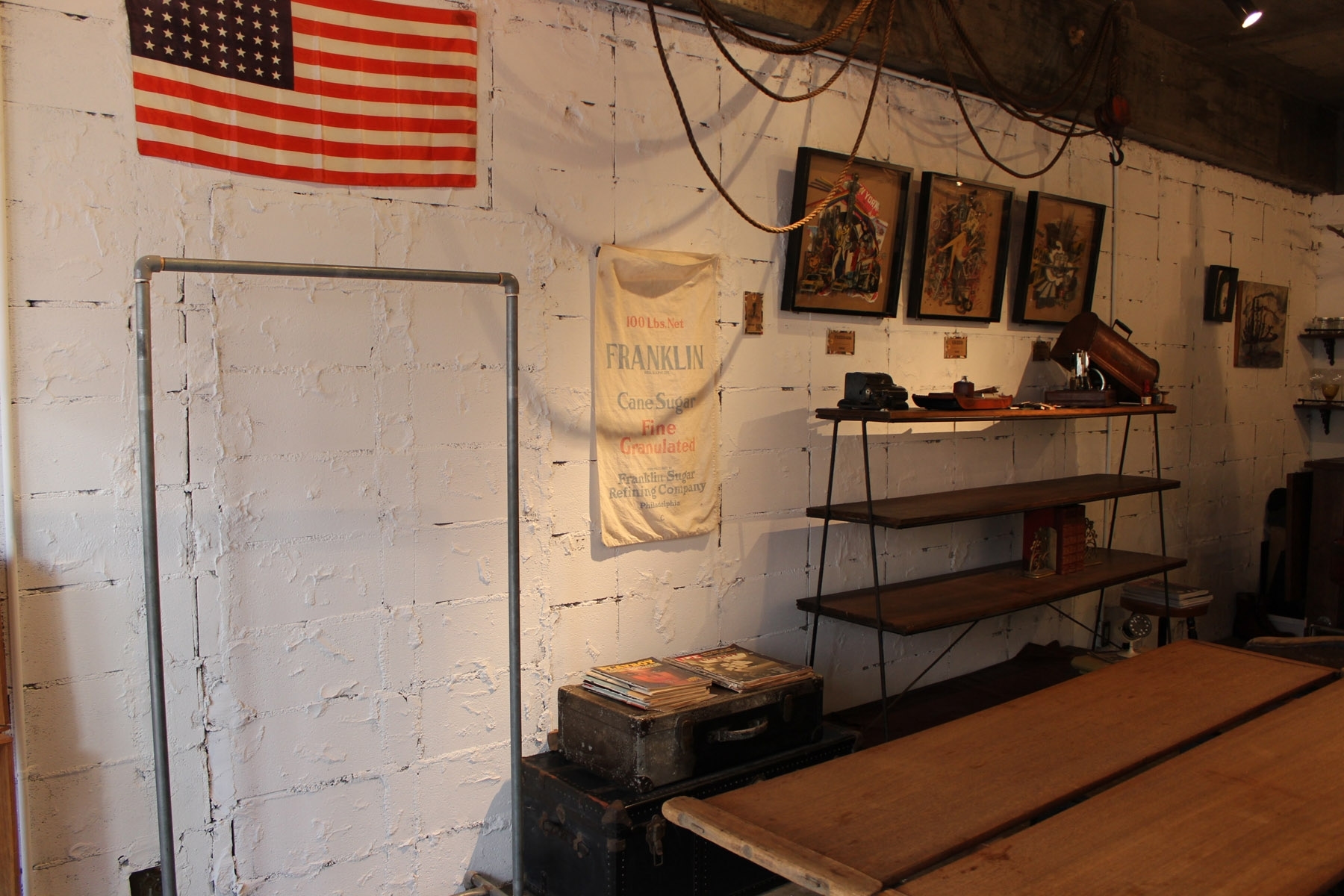 【明治神宮前(原宿)駅2分】ポップアップストアや展示会に適したバーカウンター併設のイベントスペース