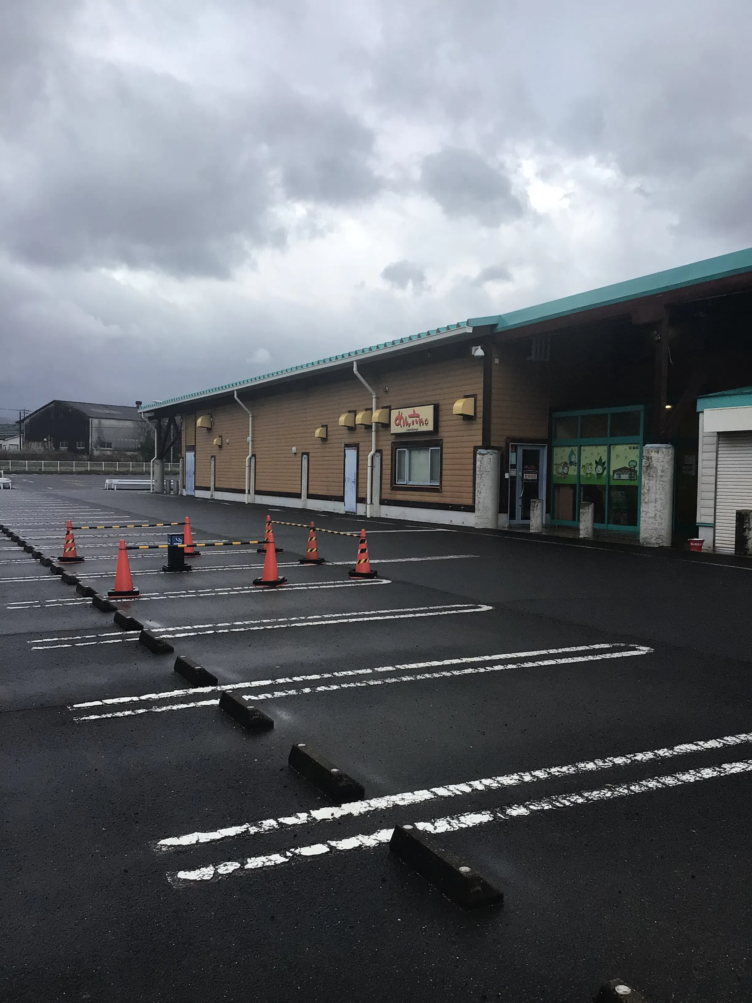【ダイナム長崎島原店ゆったり館】キッチンカー出店やプロモーションイベントに最適なアミューズメント施設のイベントスペース