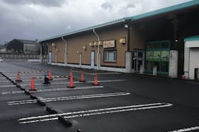 【ダイナム長崎島原店ゆったり館】キッチンカー出店やプロモーションイベントに最適なアミューズメント施設のイベントスペース