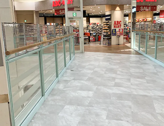 【イオンモール熱田*】3F　北渡デッキ