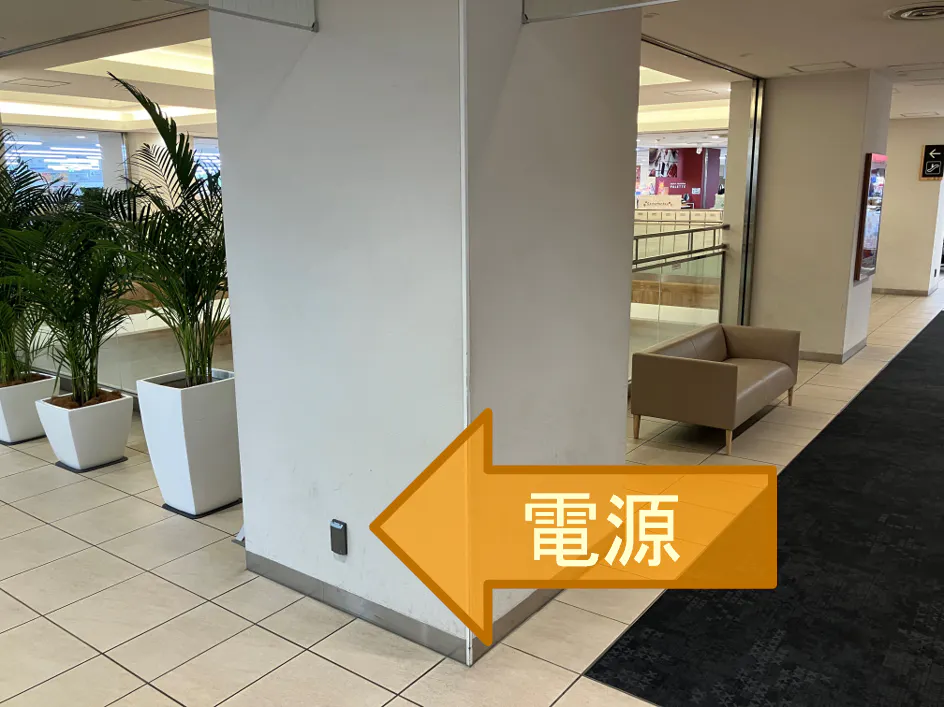 【東急プラザ新長田】「2F 螺旋階段横 」2F中央階段すぐ！ポップアップストアやPRイベントに最適な視認性の高いイベントスペース