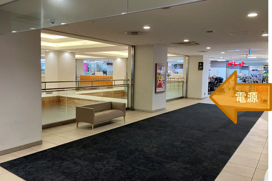 【東急プラザ新長田】「2F 螺旋階段横 」2F中央階段すぐ!ポップアップストアやPRイベントに最適な視認性の高いイベントスペース