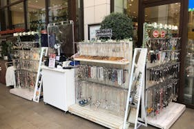 【中野マルイ】1階 パブリックスペース4(店頭青山フラワーマーケット様側)【食物販・物販】交通量の多い中野通りに面した屋外スペース