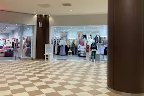 【ララガーデン川口】1階 中央①