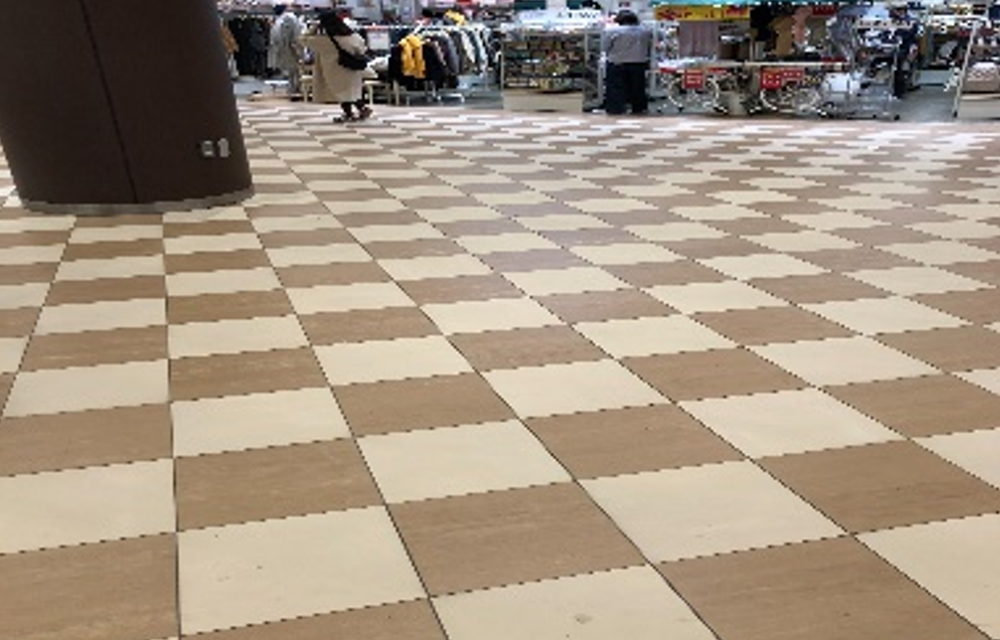 【ララガーデン川口】1階 中央①