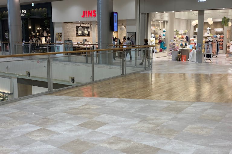 【イオンモール広島府中】2階 スカイブリッジEの画像1