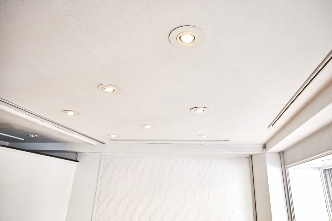 ダウンライト（調光可）