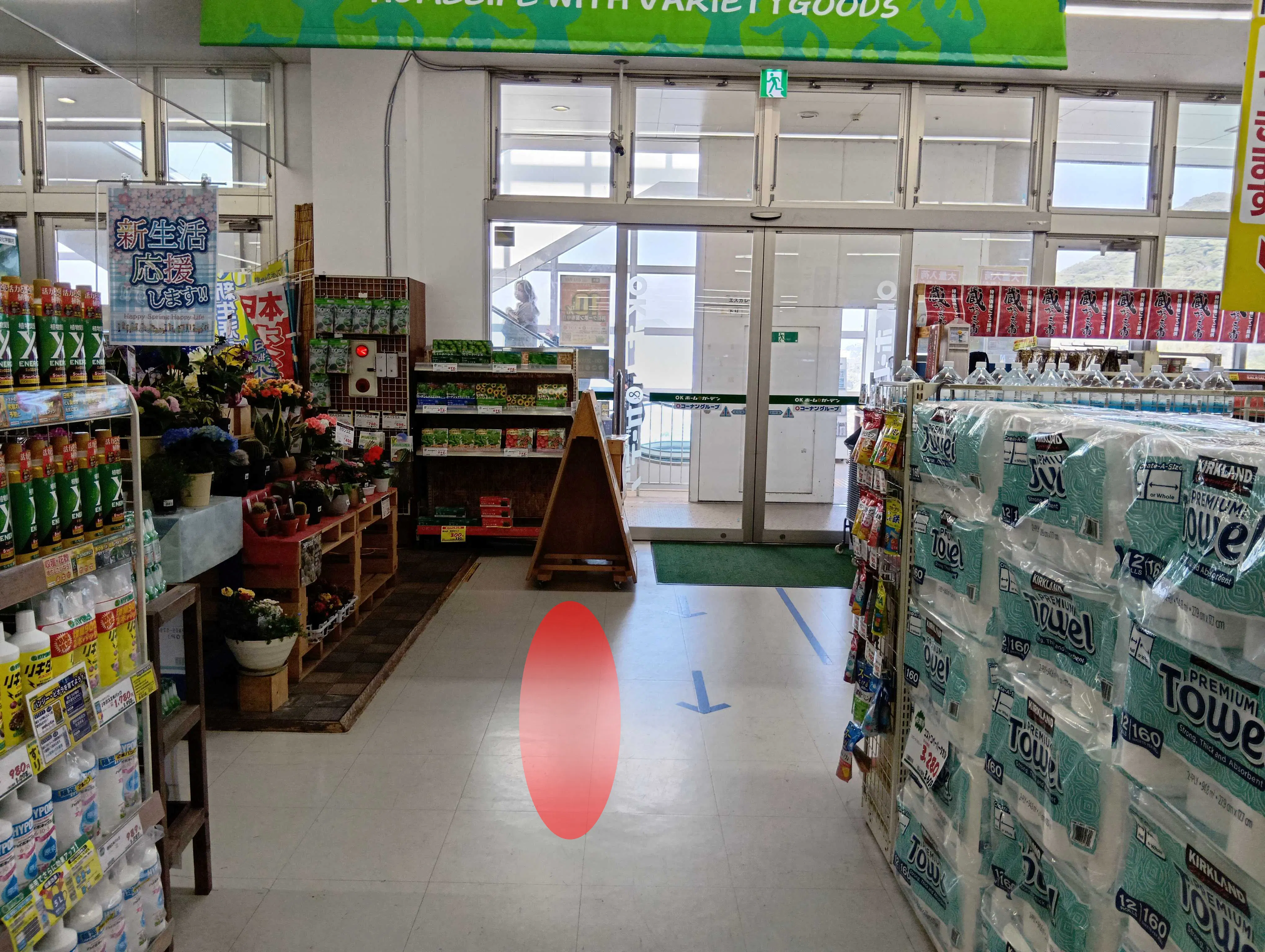 【HIヒロセOKホーム＆ガーデンララプレイス愛宕店】プロモーションイベントに最適なホームセンターのレジ付近のスペース