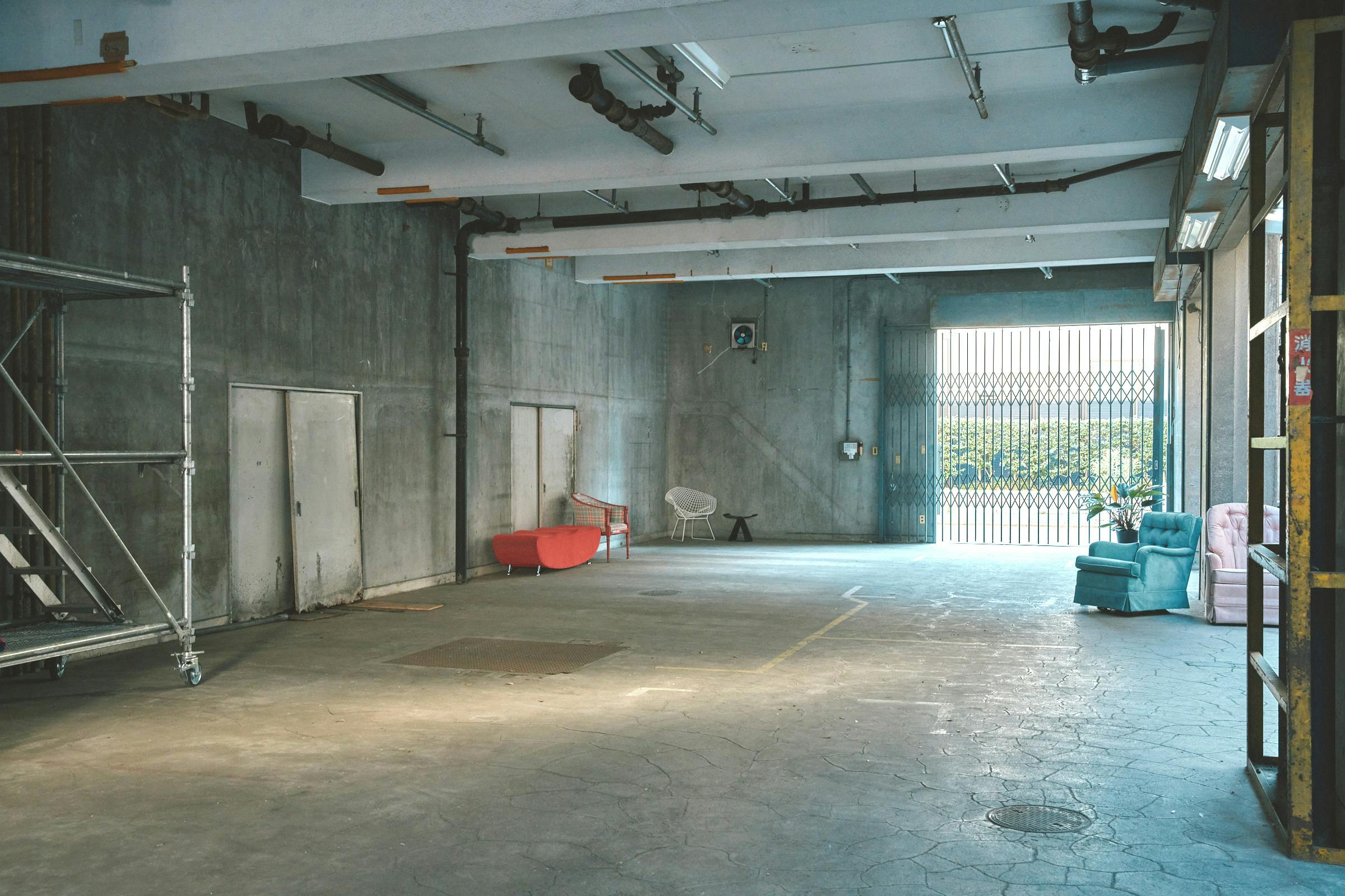 【高円寺駅5分】展示会やポップアップストア、ギャラリー用途に最適な延240㎡の天高倉庫イベントスペース