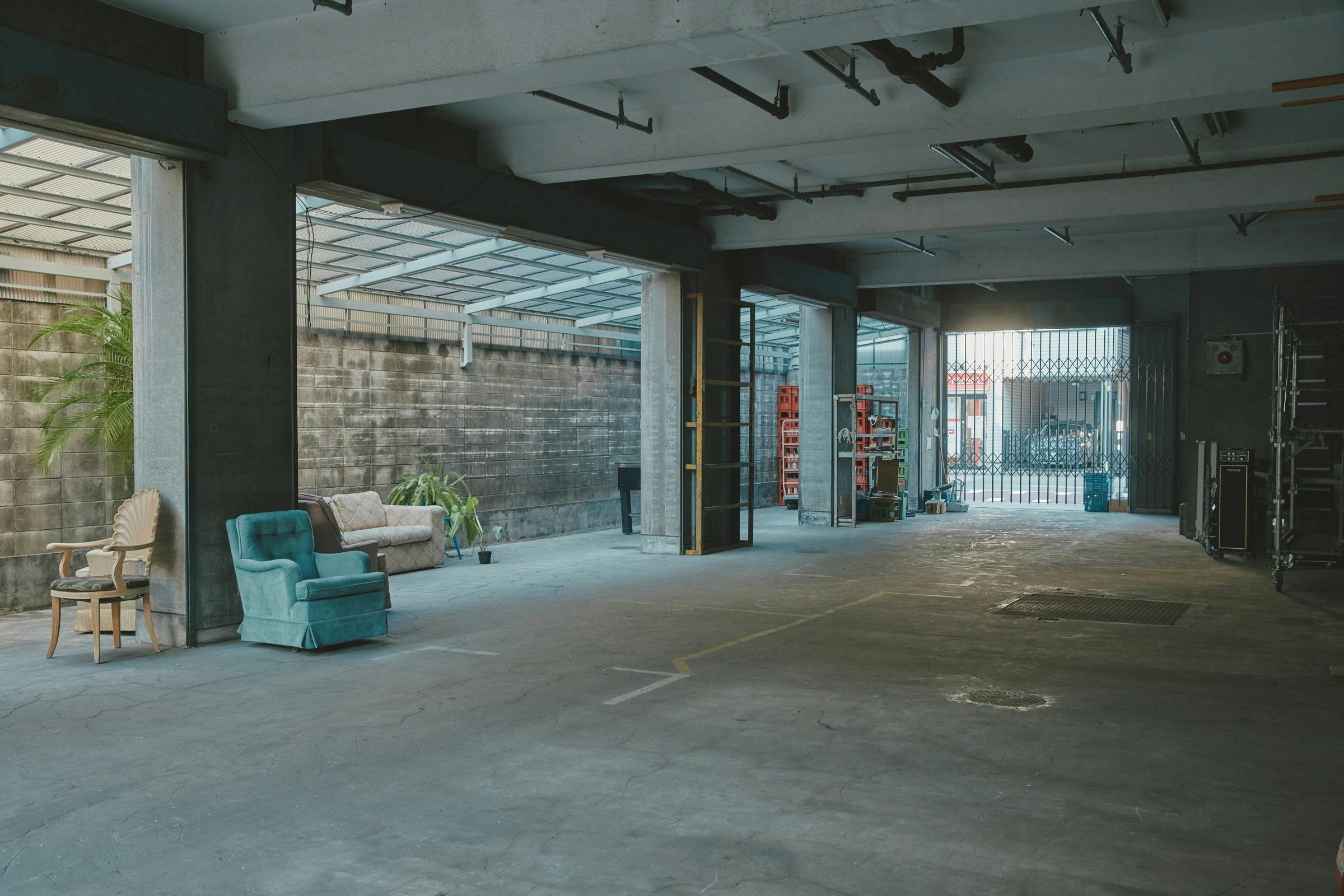 【高円寺駅5分】展示会やポップアップストア、ギャラリー用途に最適な延240㎡の天高倉庫イベントスペース