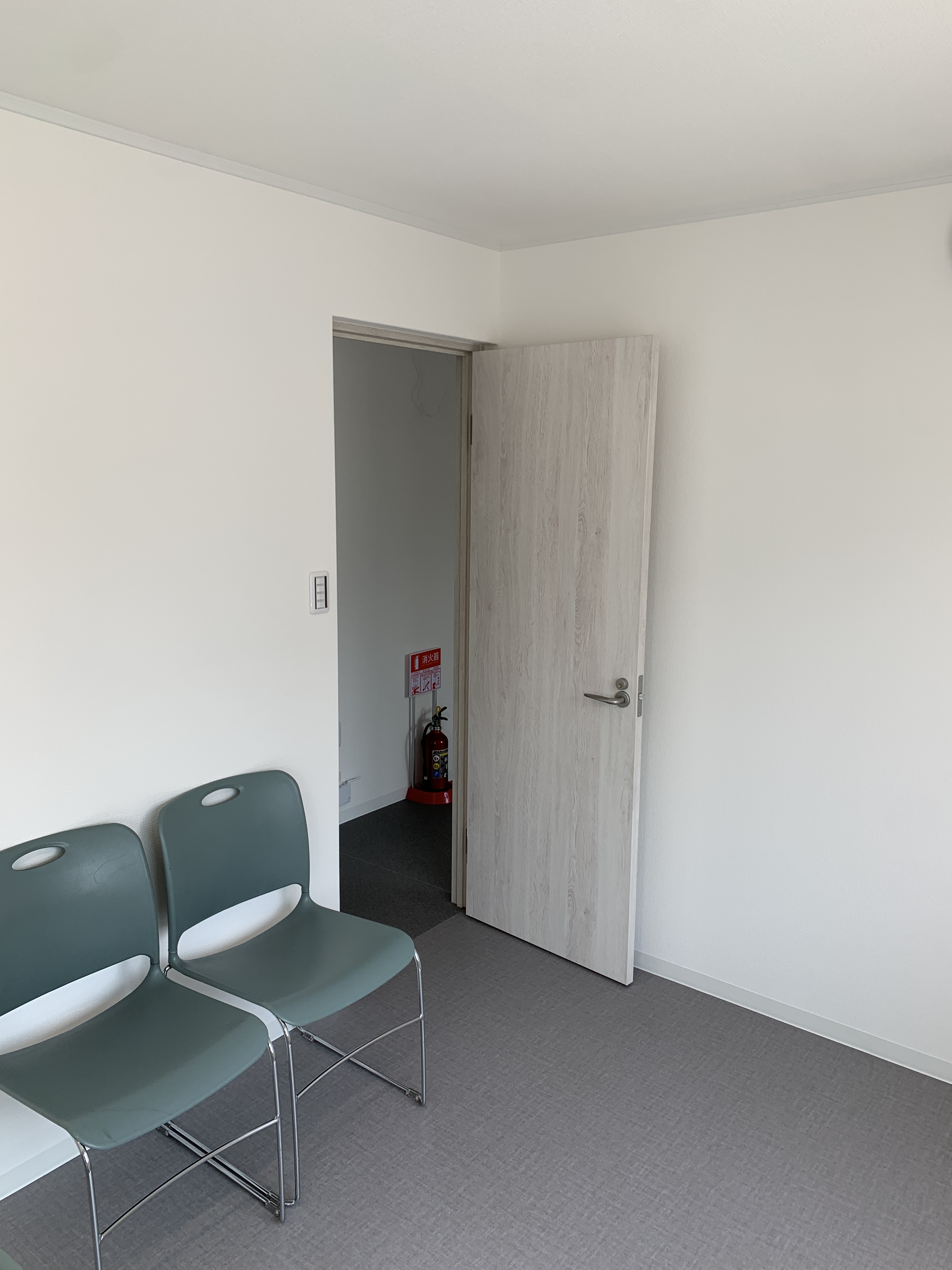 入り口のドアです。