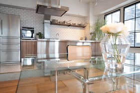 【表参道駅8分】撮影やワークショップ、招待制イベント等に最適なキッチン付きのスタジオスペース