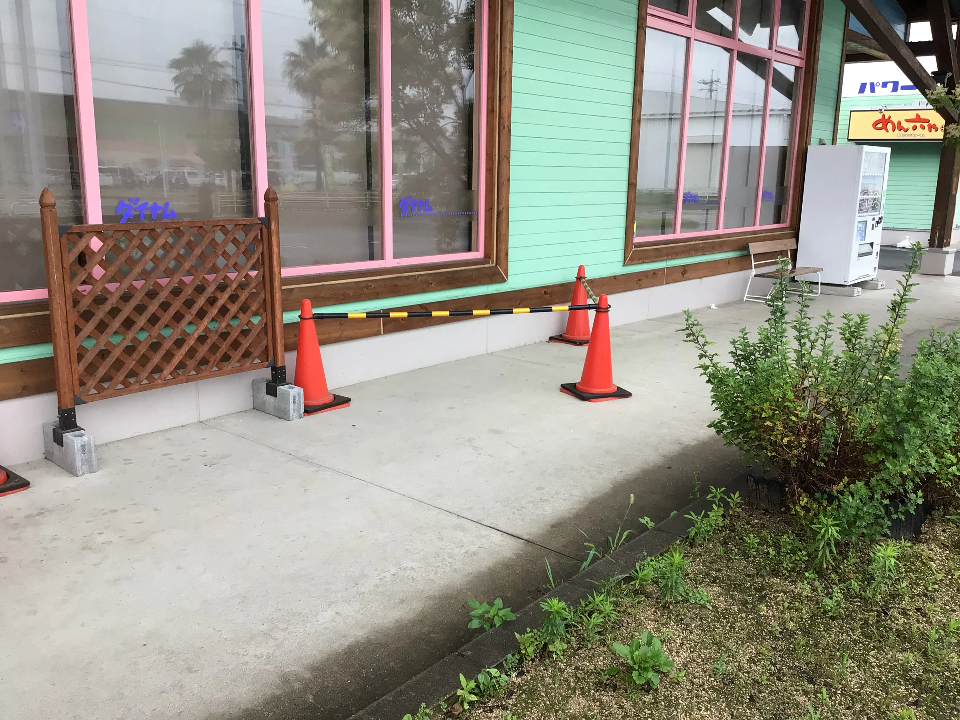 【ダイナム岡山真備店ゆったり館】キッチンカーやプロモーションに最適なアミューズメント施設のイベントスペース