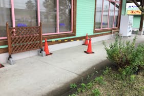 【ダイナム岡山真備店ゆったり館】キッチンカーやプロモーションに最適なアミューズメント施設のイベントスペース