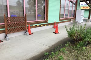 【ダイナム岡山真備店ゆったり館】キッチンカーやプロモーションに最適なアミューズメント施設のイベントスペース