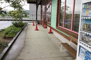 【ダイナム岡山真備店ゆったり館】キッチンカーやプロモーションに最適なアミューズメント施設のイベントスペース