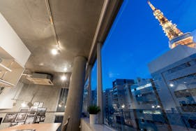 【赤羽橋駅4分】天井高4m・二面採光 自然光が豊富に入るカフェ風レンタルスタジオ