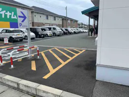 【ダイナム栃木佐野高萩店ゆったり館】キッチンカー出店やプロモーションイベントに最適なアミューズメント施設のイベントスペース