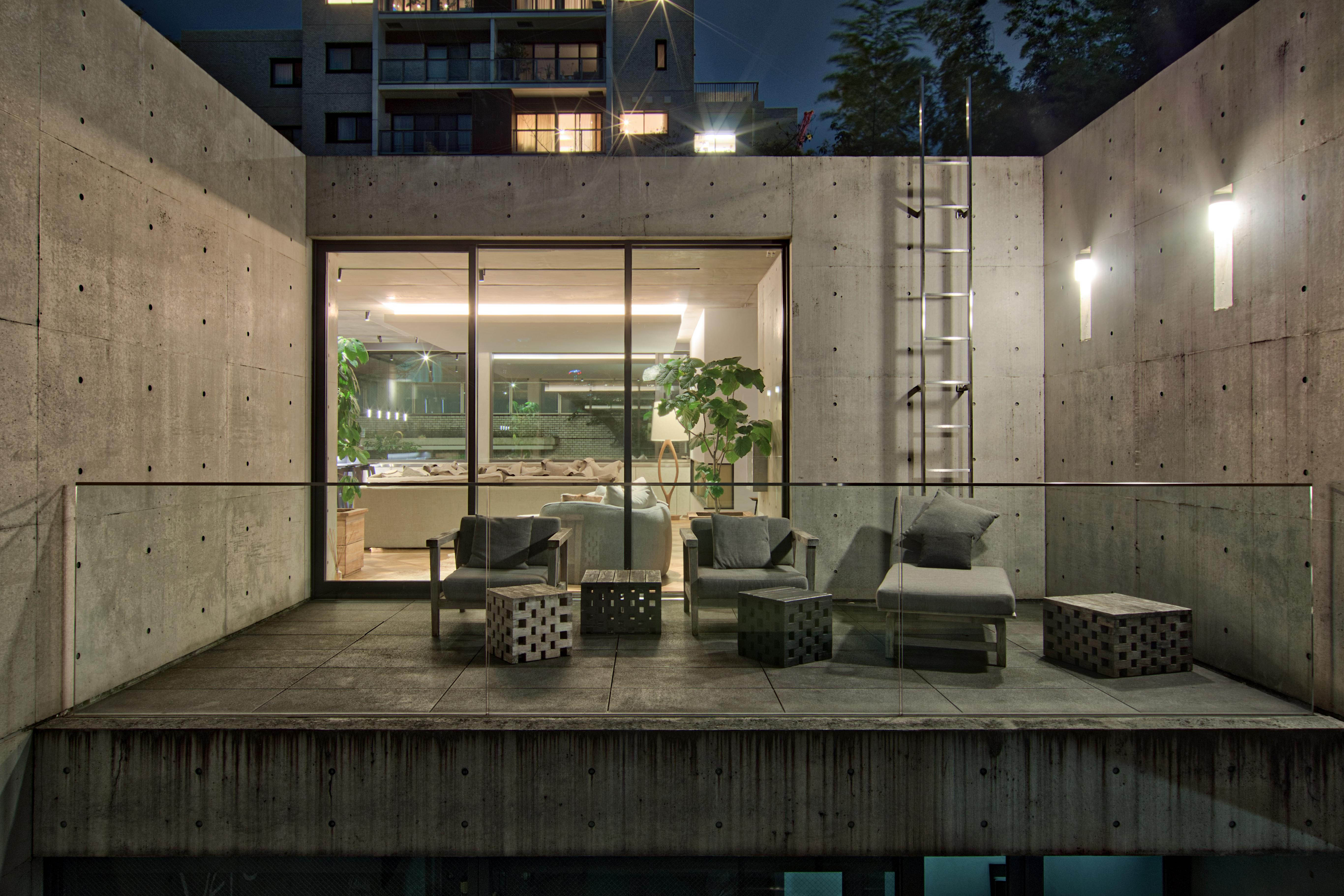 【表参道徒歩9分】最大30名まで収容可能の貸切空間。キッチン、スピーカー、プロジェクターを完備しております。の画像15