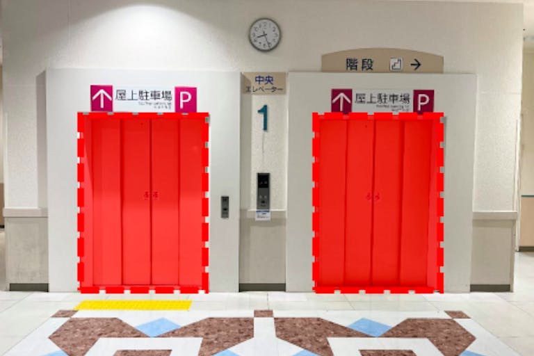 【イオンモール宇城】モール内広告 エレベーターの画像1